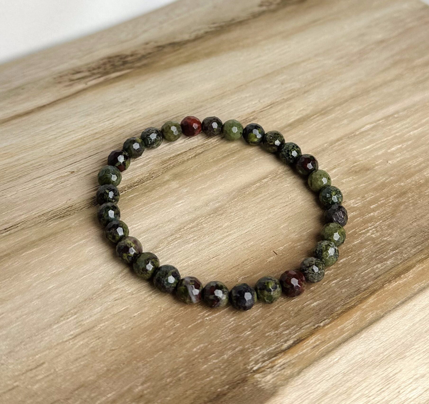 Drakenbloed Jaspis Facet Armband