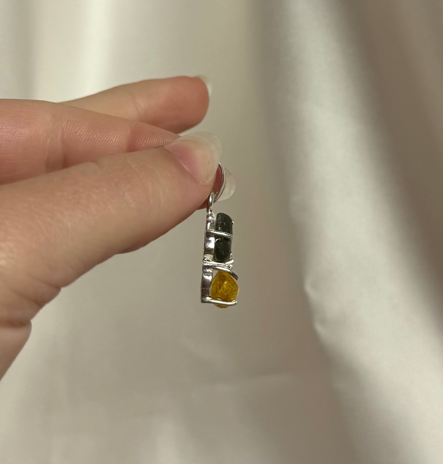Moldaviet en Amber Hanger 925 Zilver A11