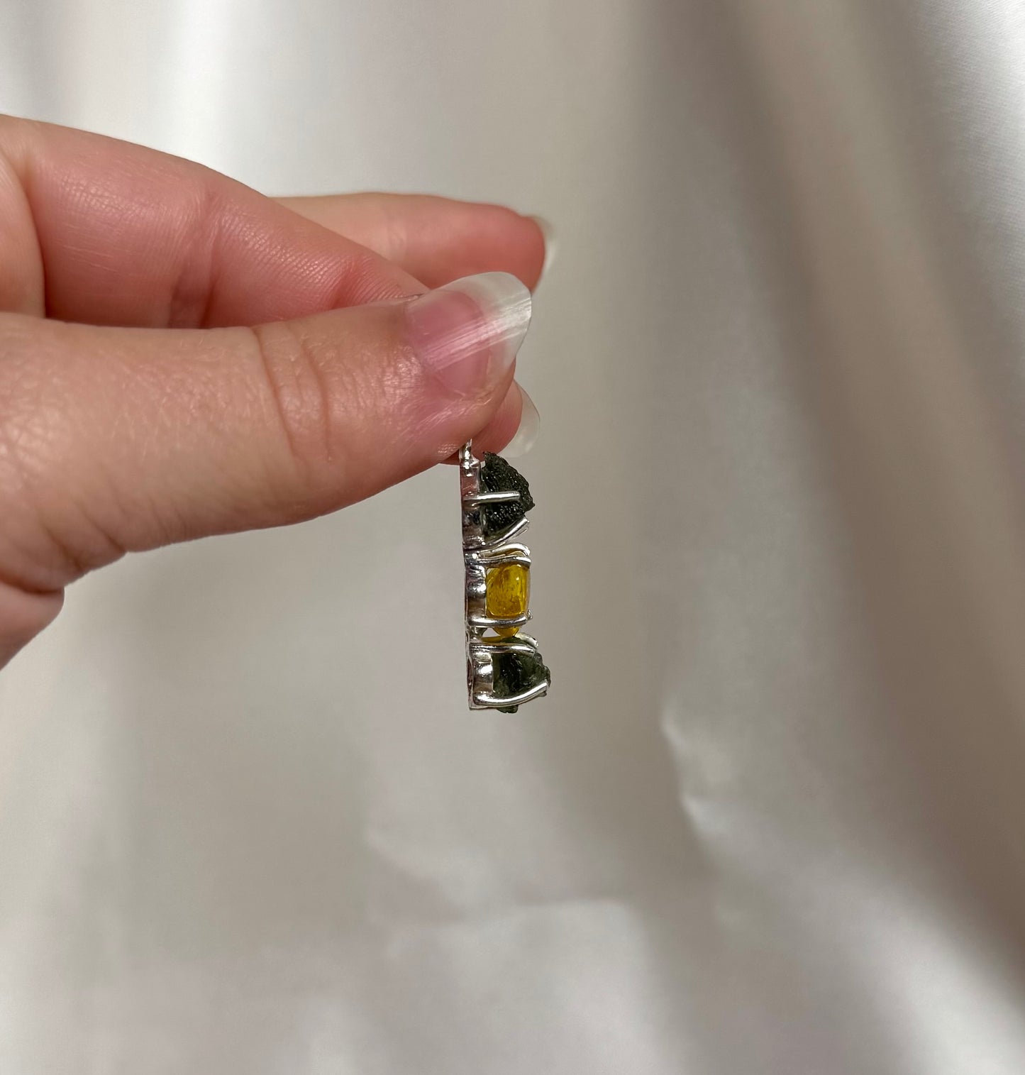 Moldaviet Dubbel en Amber Hanger 925 Zilver A14