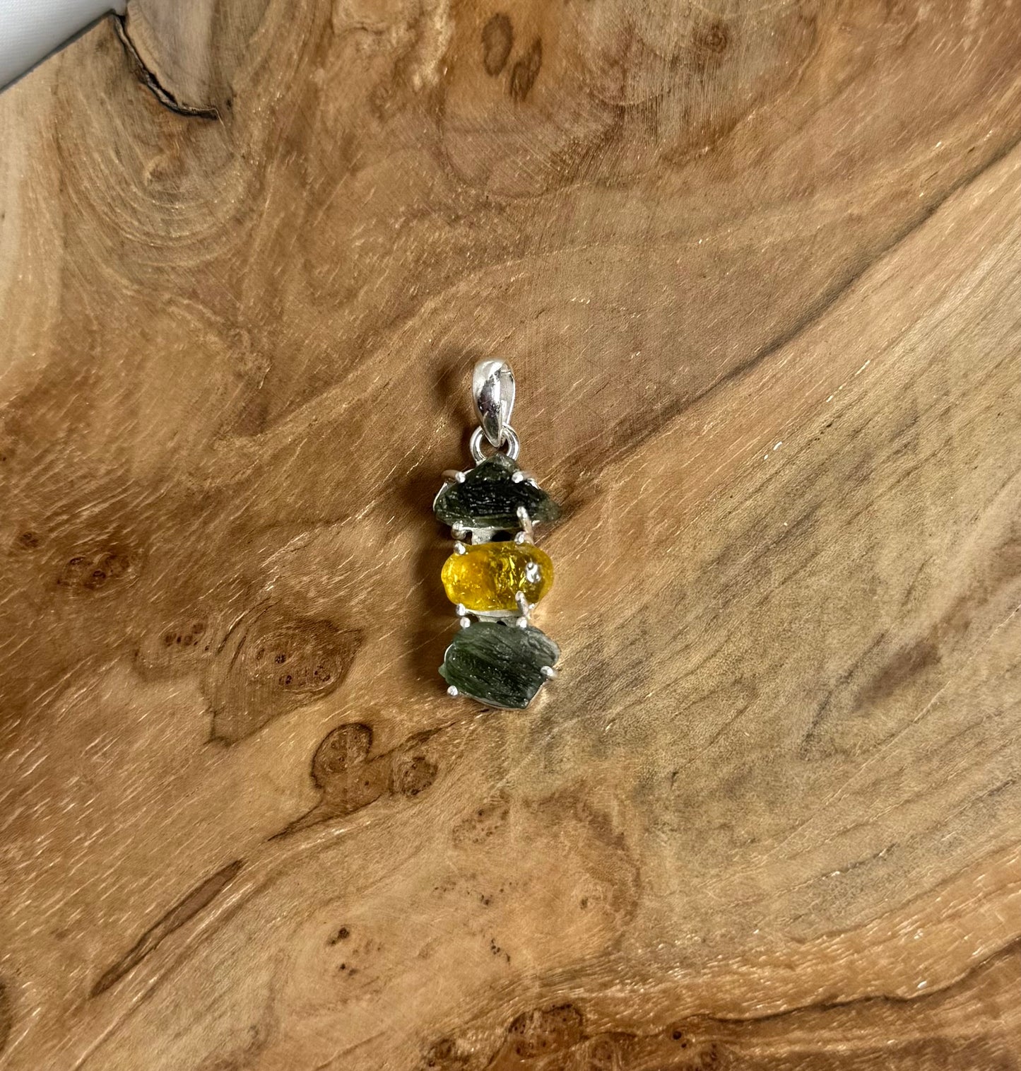 Moldaviet Dubbel en Amber Hanger 925 Zilver A18