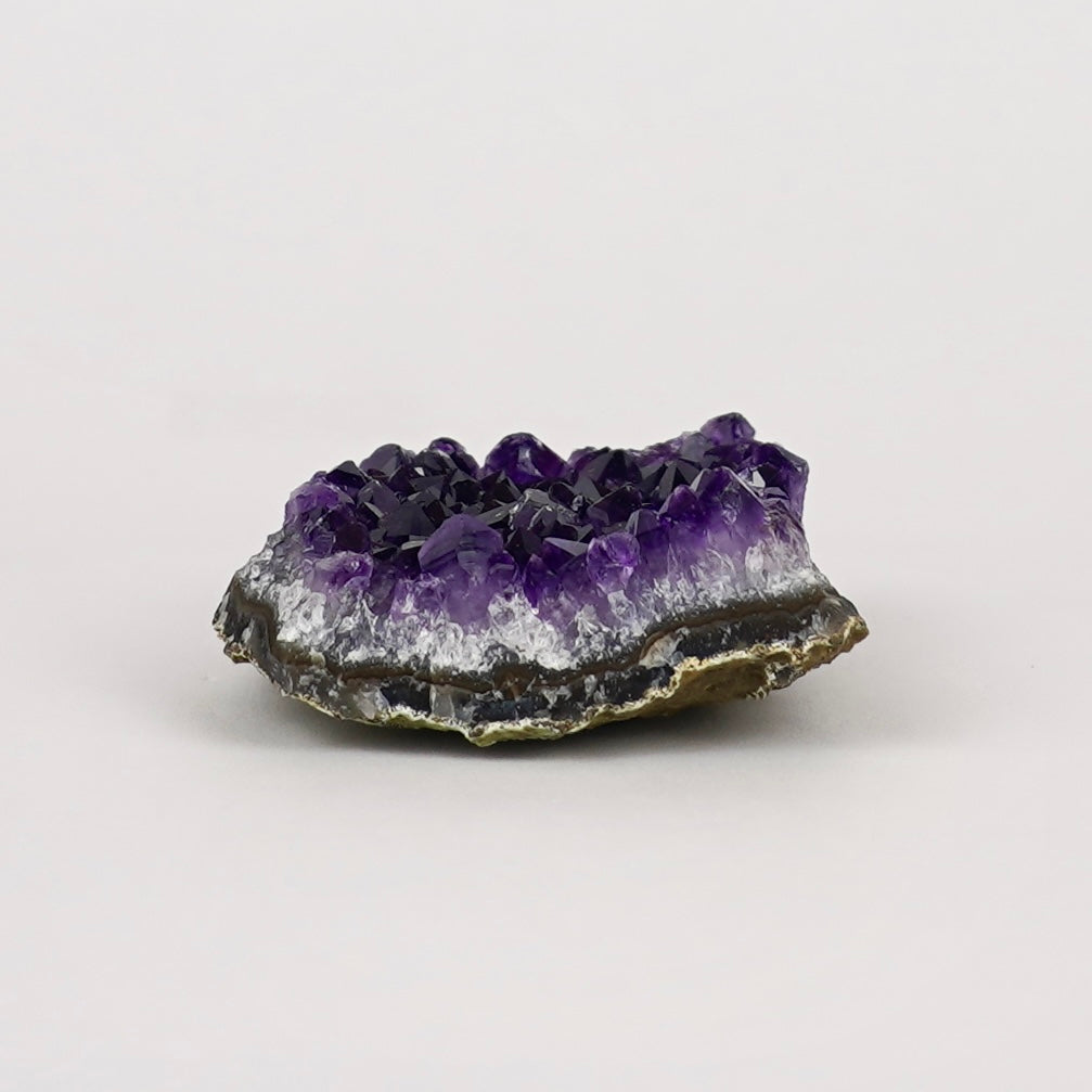 Amethist Ruw Nr. 318