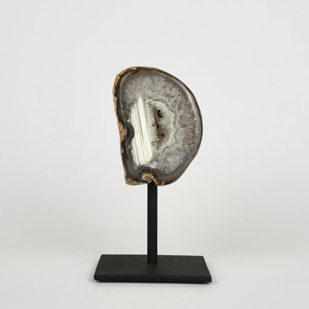 Agaat Geode S Op Standaard Nr. 438