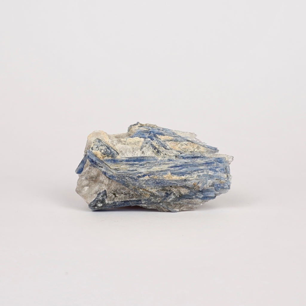 Kyaniet Ruw Nr. 371