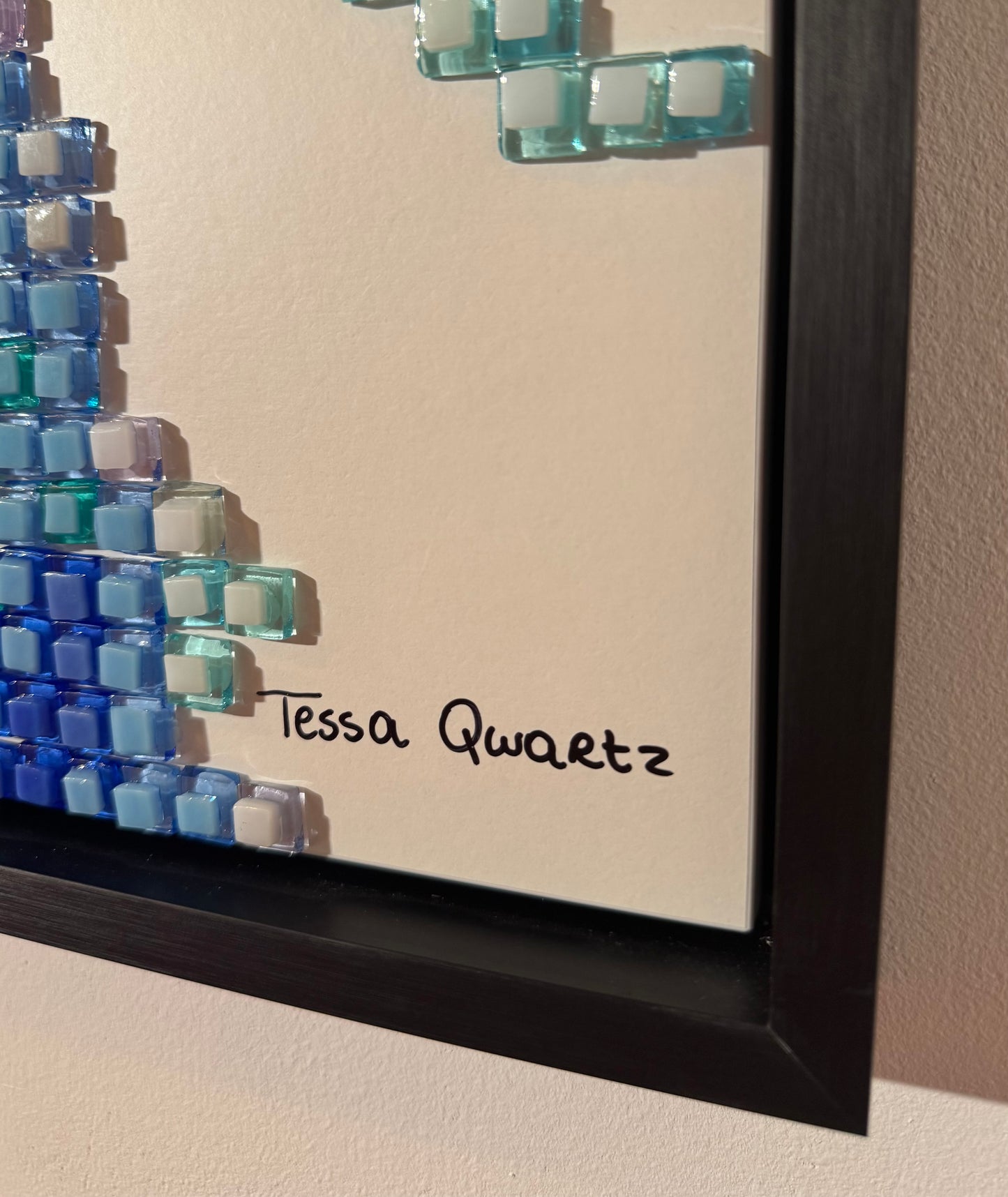 ‘FRENCHIE VUITTON’ Tessa Qwartz