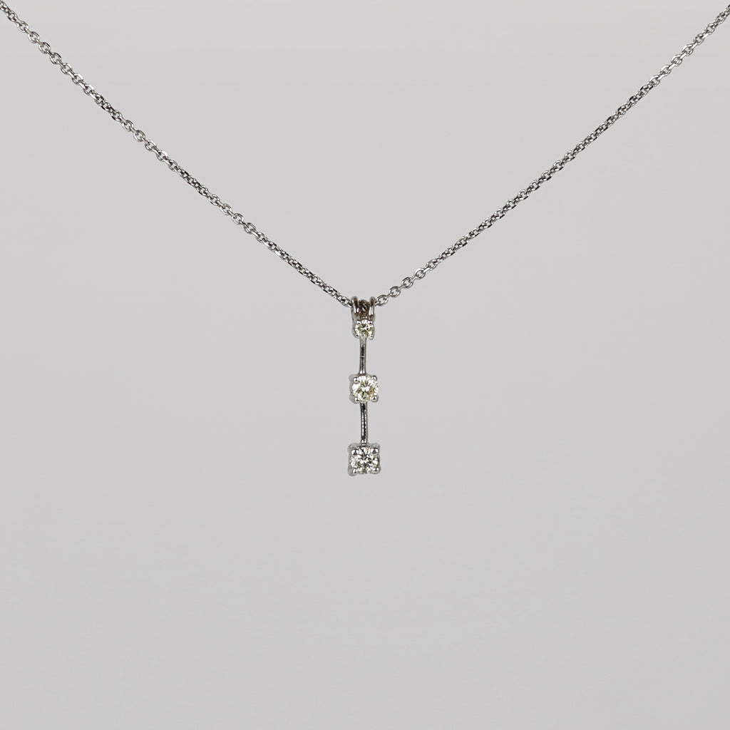 14 Karaat Witgouden Ketting met 3 Natuurlijke Diamanten