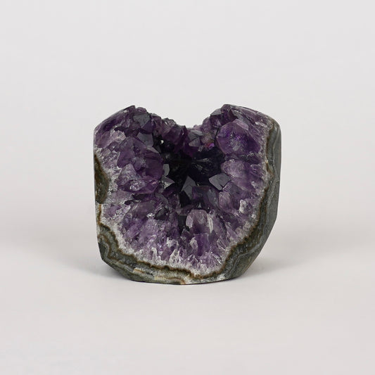 Amethist Ruw Nr. 395