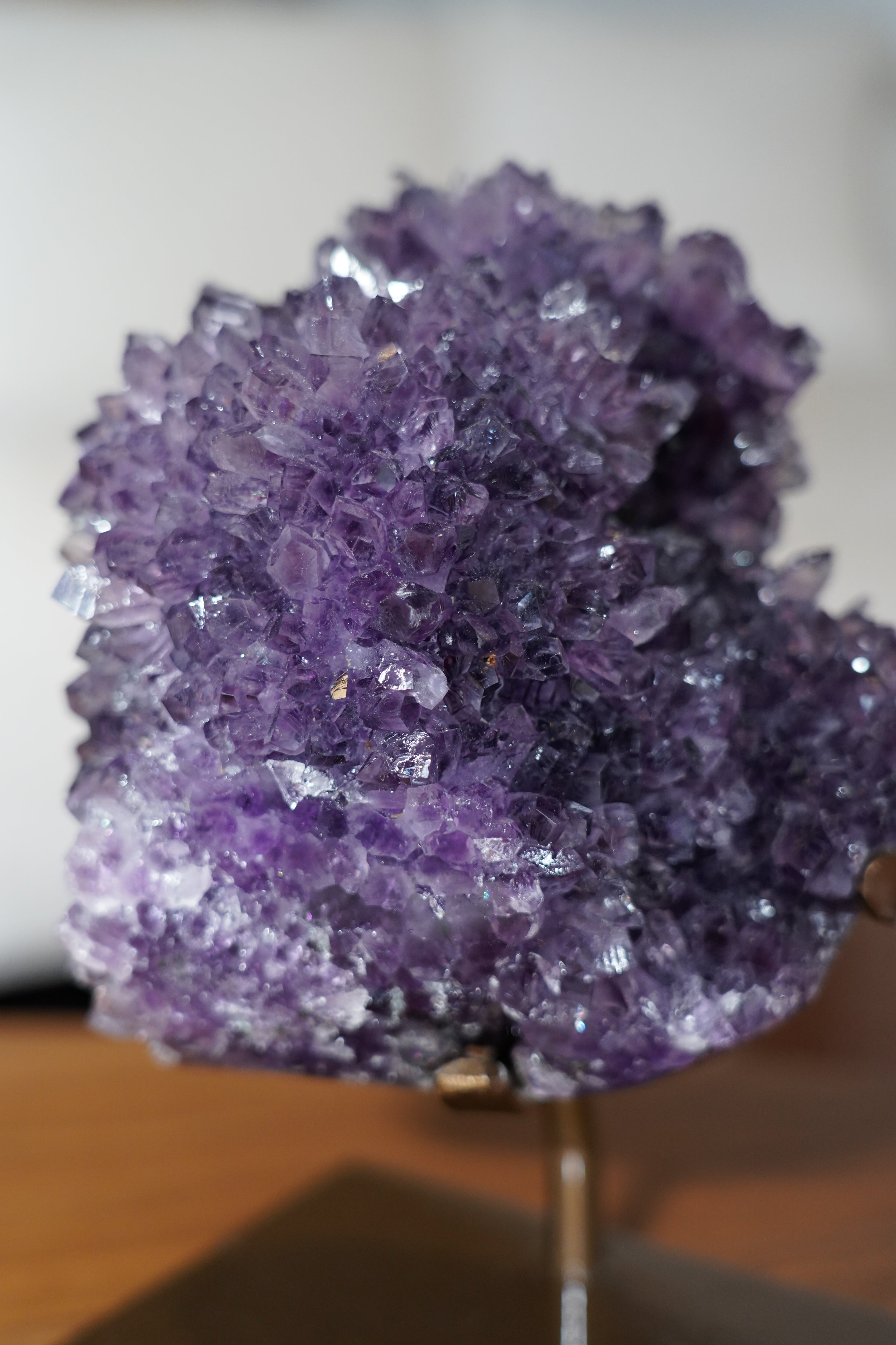 Amethist Op Standaard Nr. 497