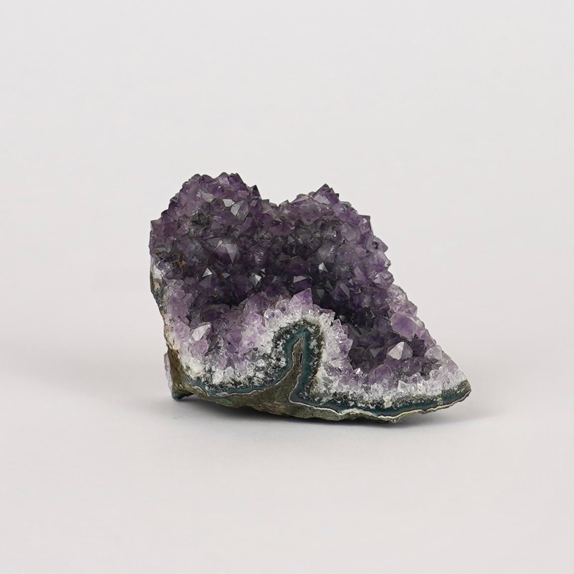 Amethist Ruw Nr. 377