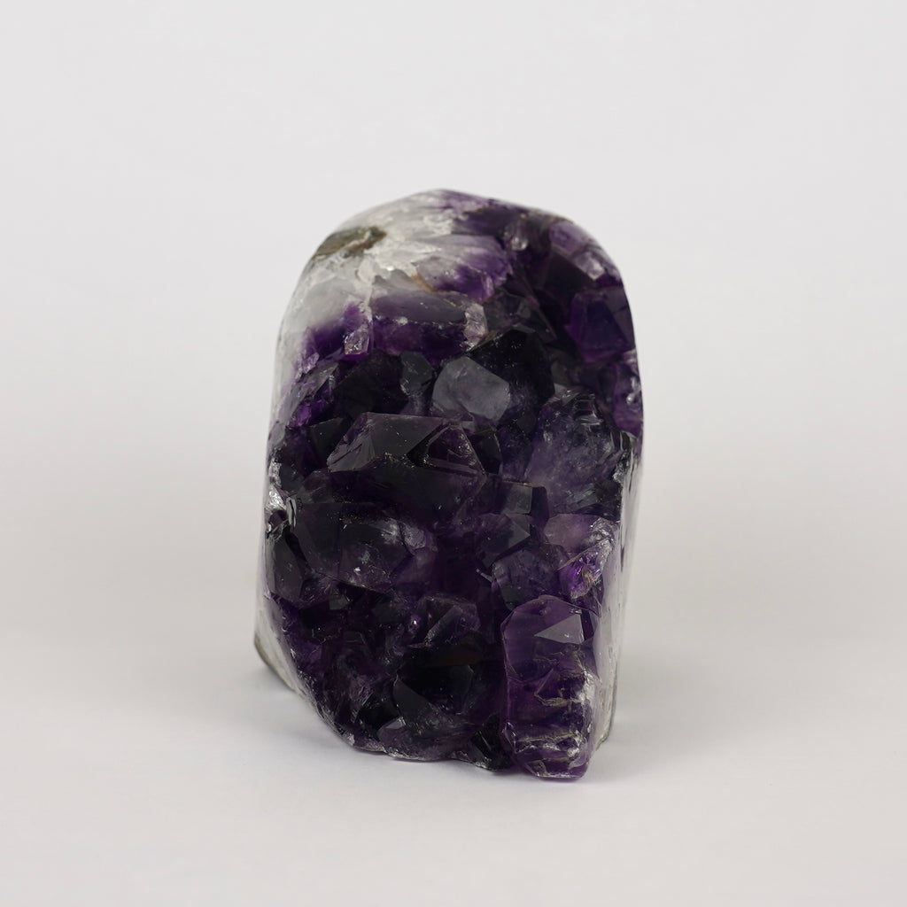 Amethist Ruw Nr. 444