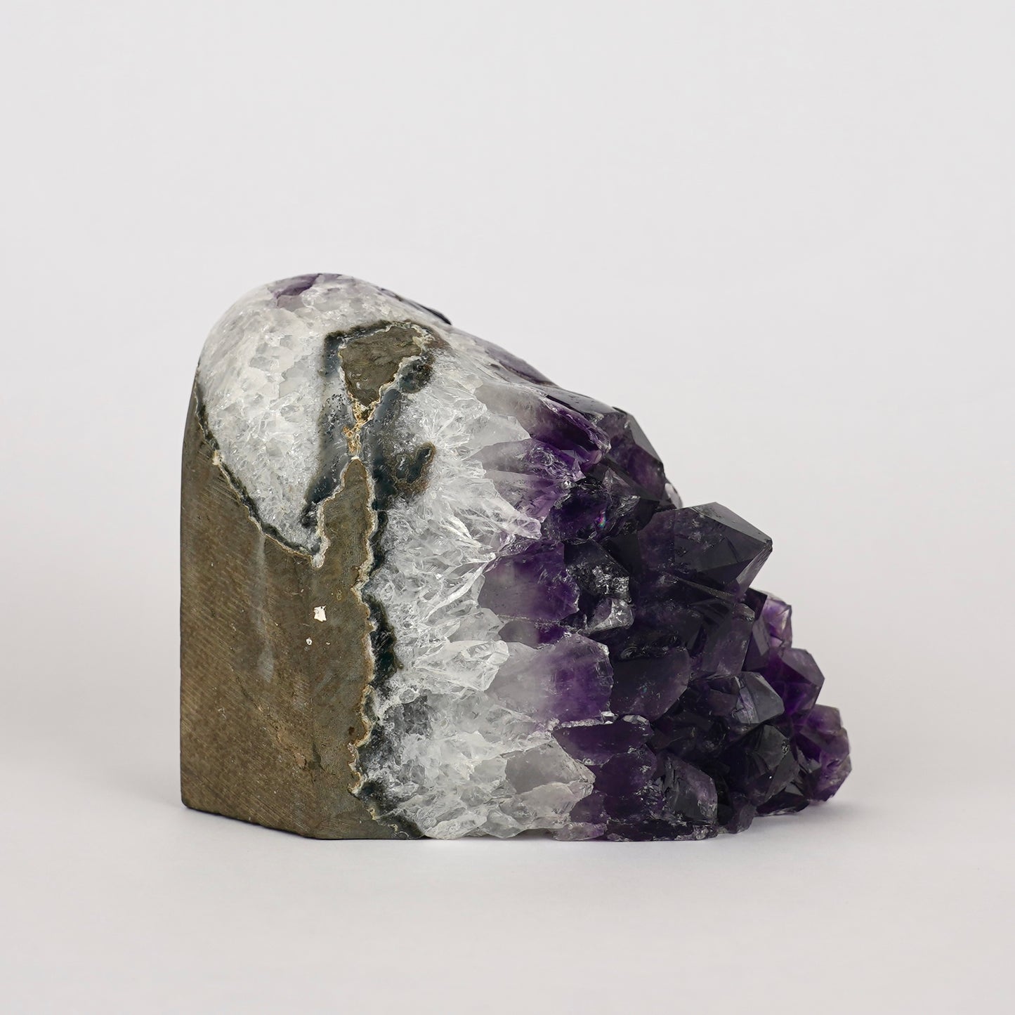 Amethist Ruw Nr. 444