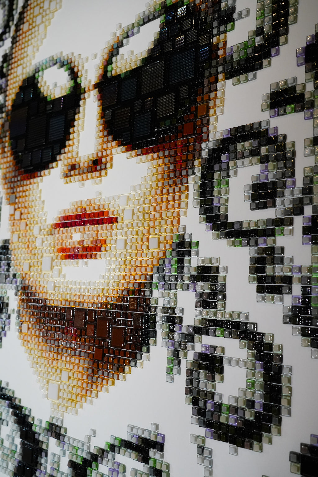 ‘JULIA’ b&w Tessa Qwartz