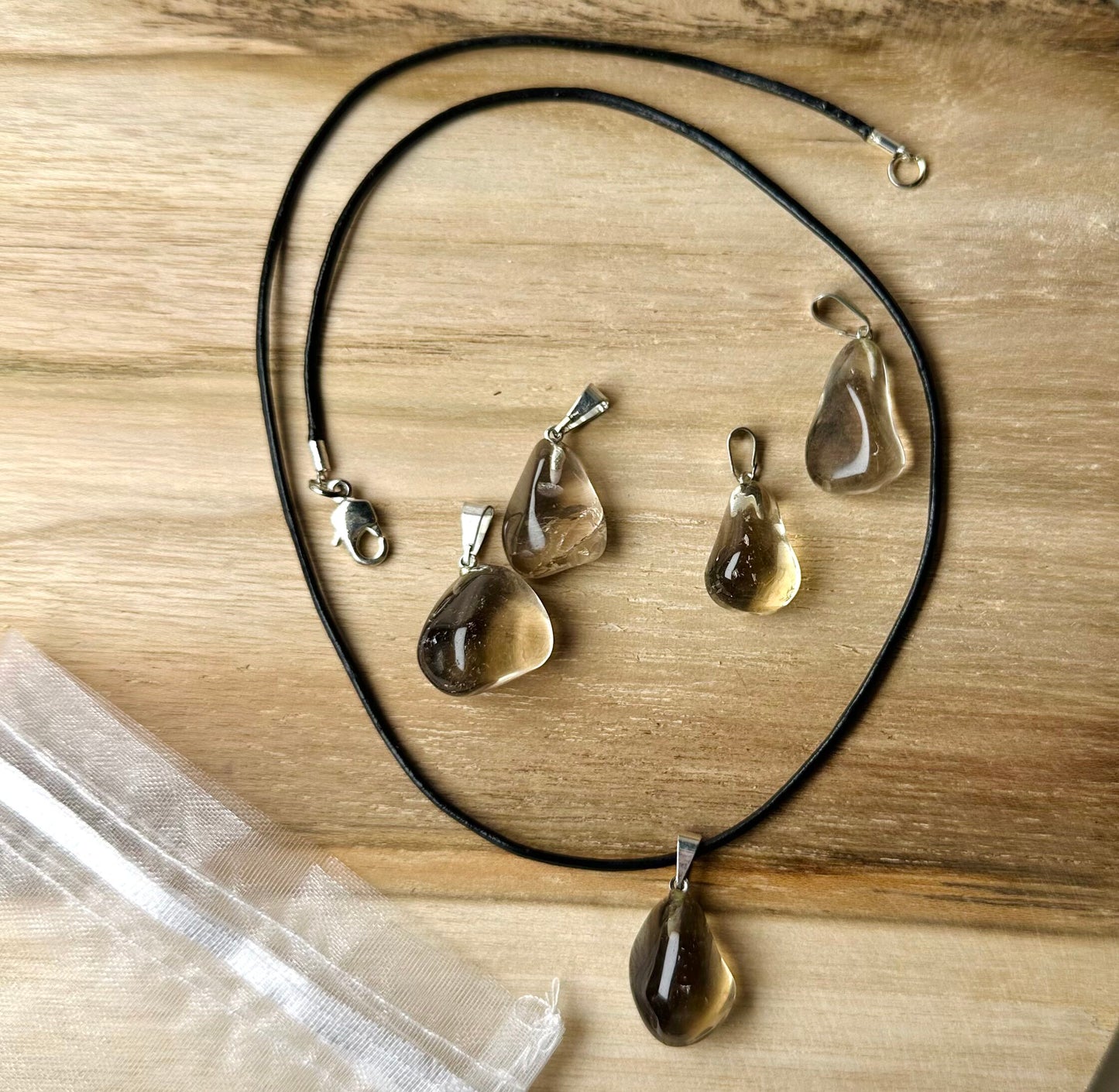 Rookkwarts ketting