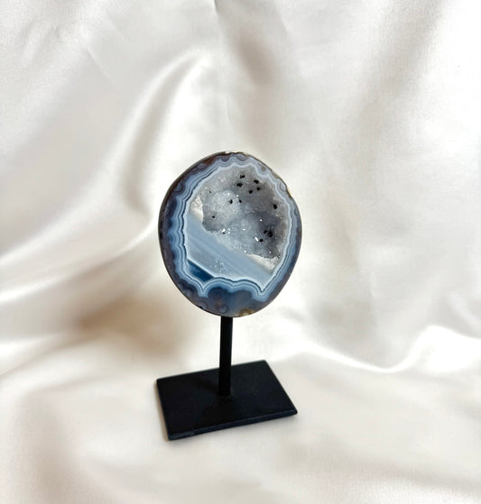 Agaat Geode S Op Standaard Nr. 234