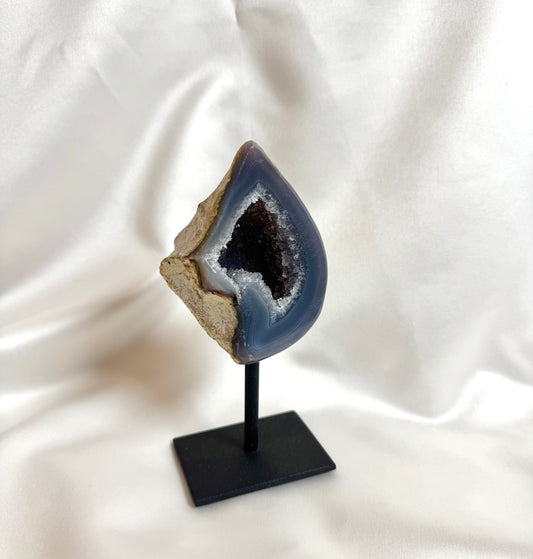 Agaat Geode S Op Standaard Nr. 243