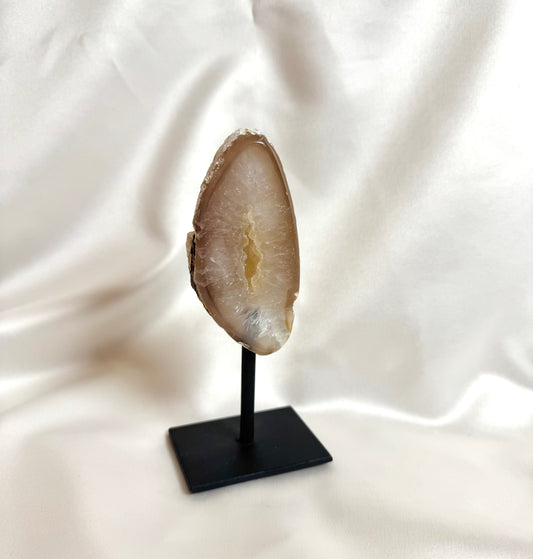 Agaat Geode S Op Standaard Nr. 257