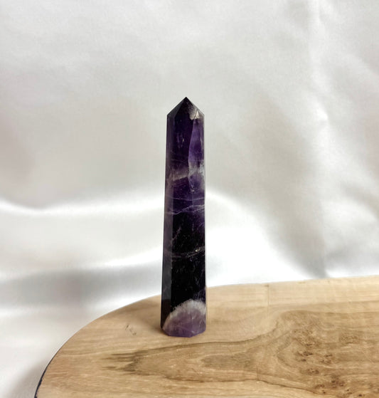 Amethist Obelisk