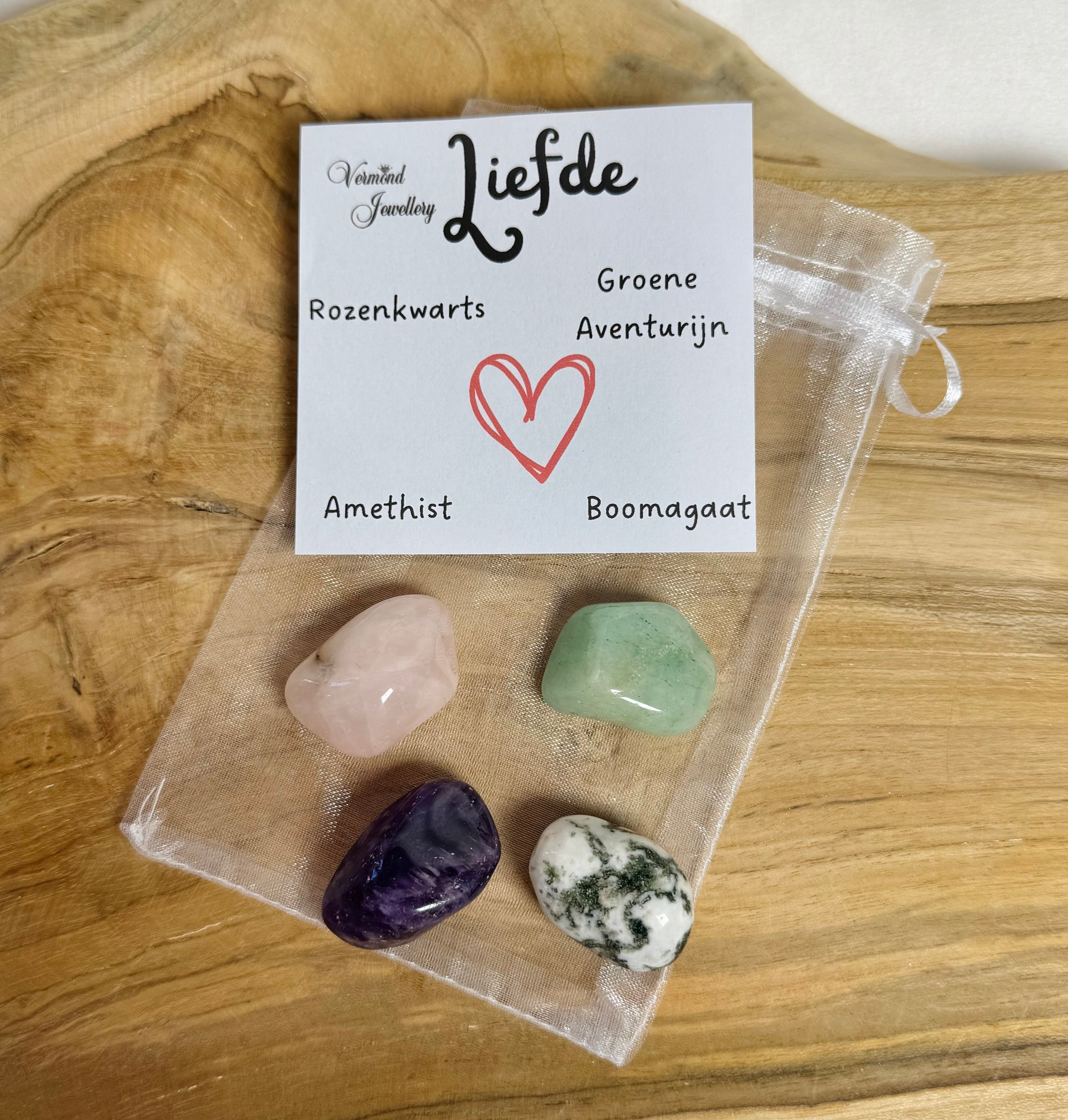 Liefde trommelstenen zakje