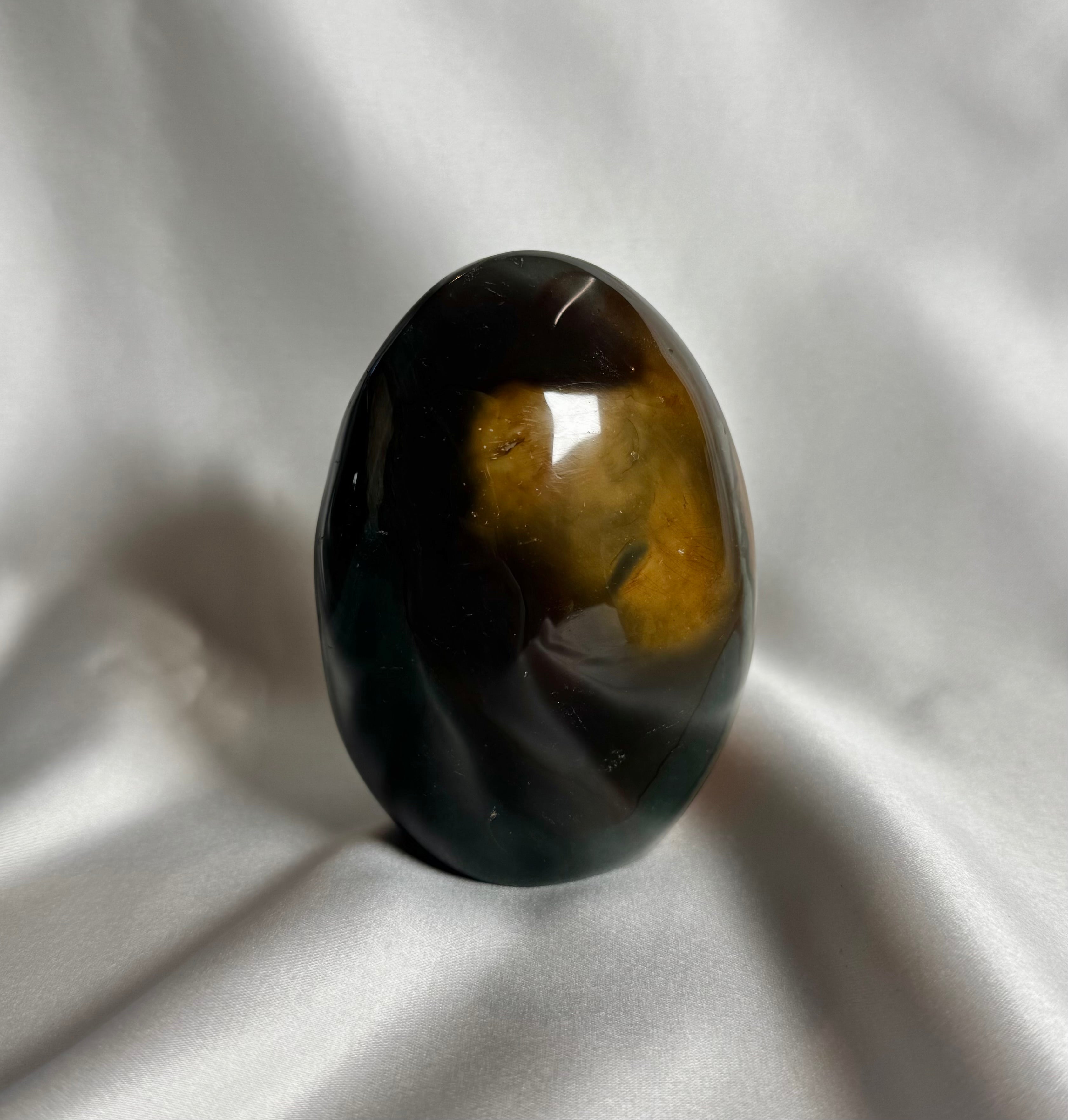 Polychroom Jaspis Sculptuur Nr. 331