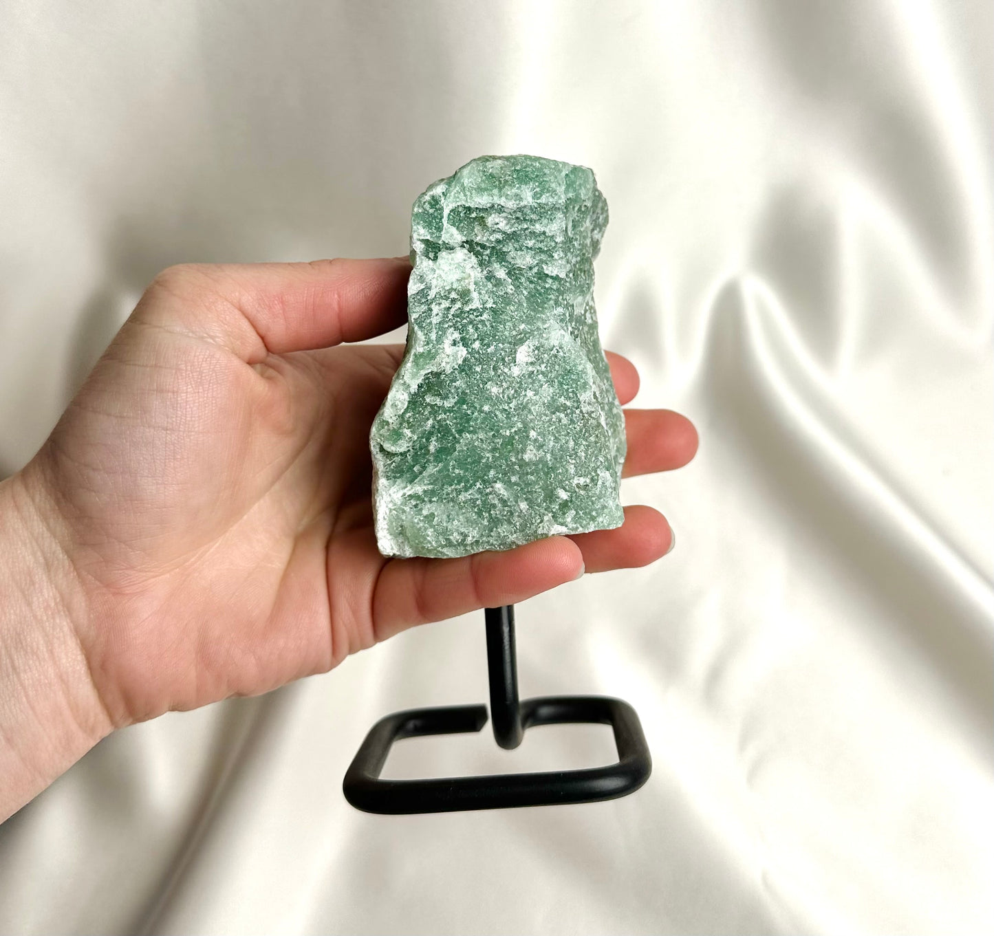 Groene Kwarts Ruw Op Standaard Nr. 73