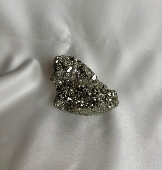 Druzy Pyriet P3