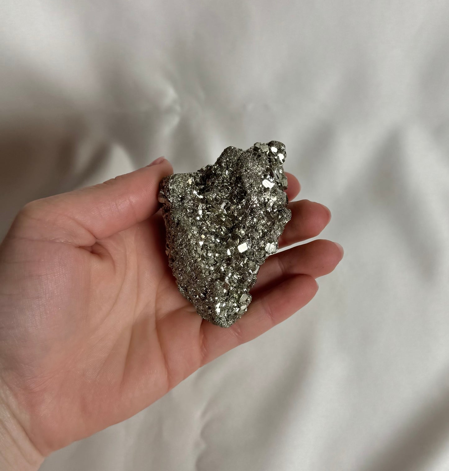Druzy Pyriet P3