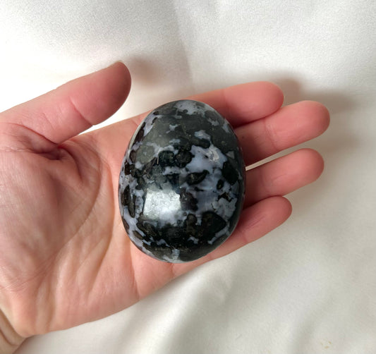 Gabbro Handsteen