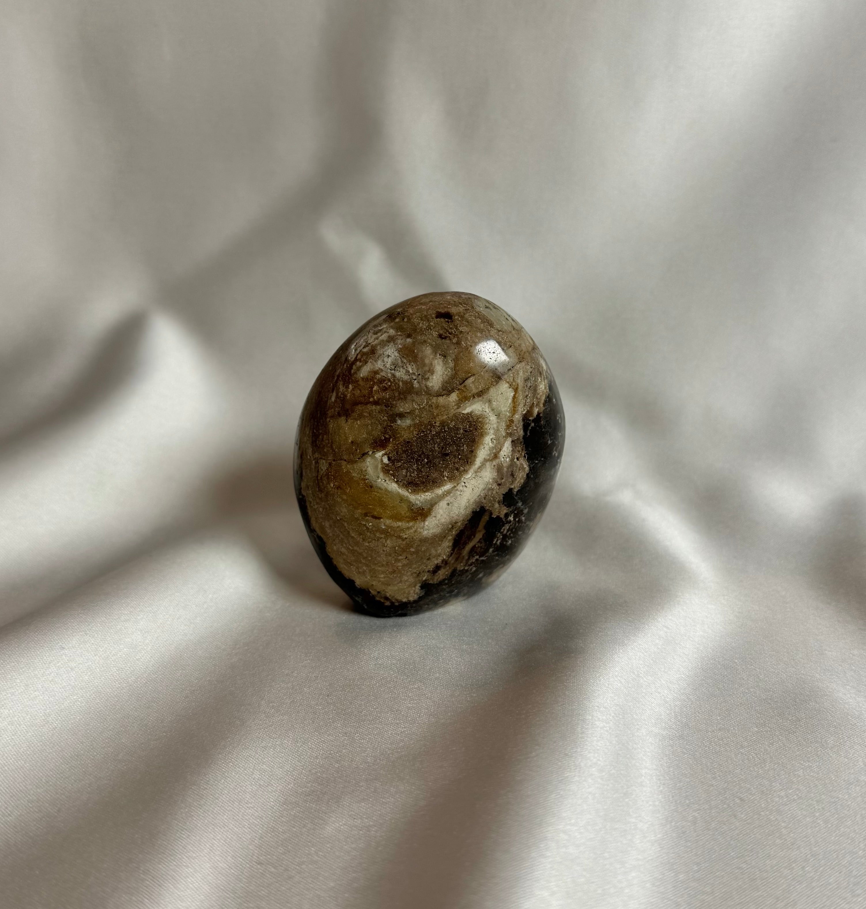 Zwarte Opaal Sculptuur Nr. 365