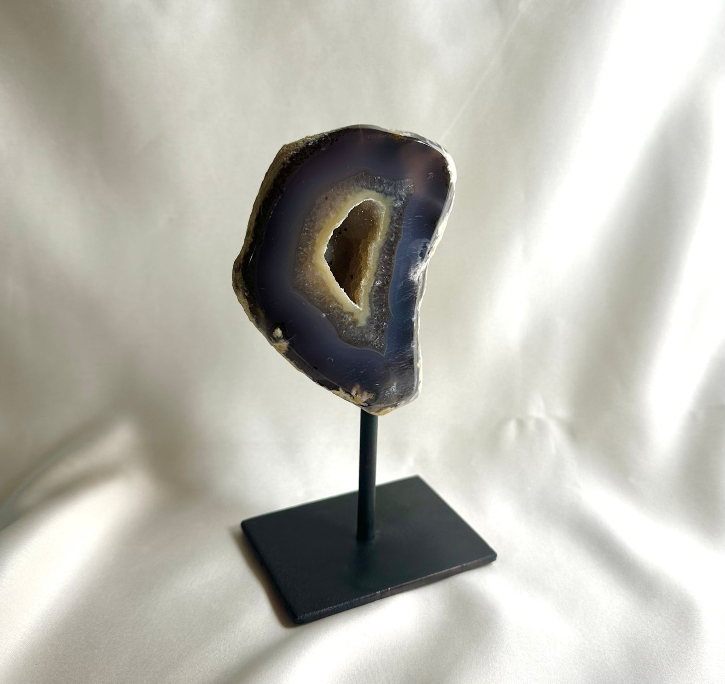 Agaat Geode M Op Standaard Nr. 165