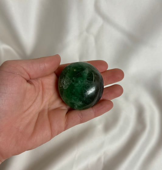 Groene Fluoriet Handsteen