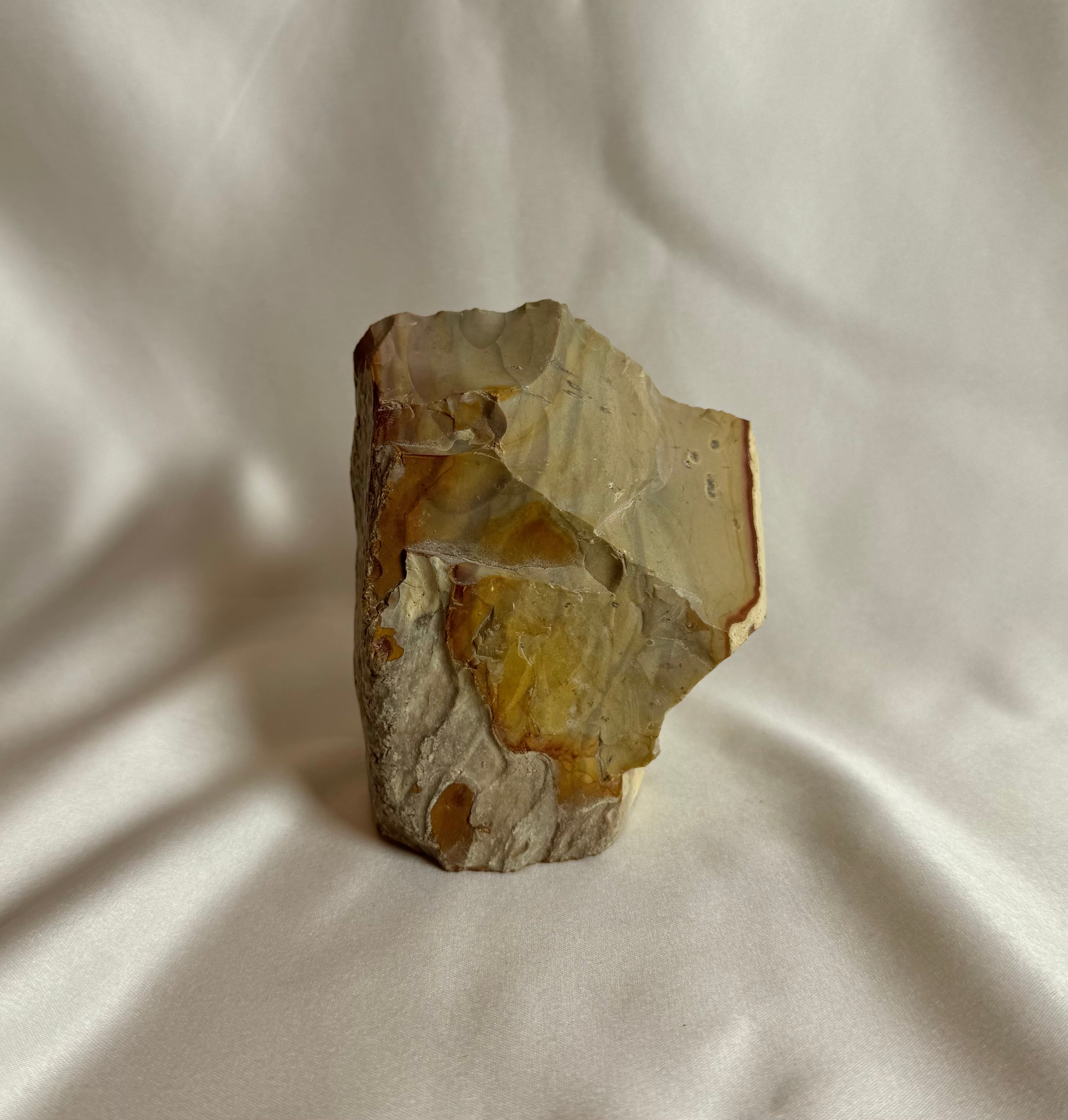 Polychroom Jaspis Sculptuur Nr. 414