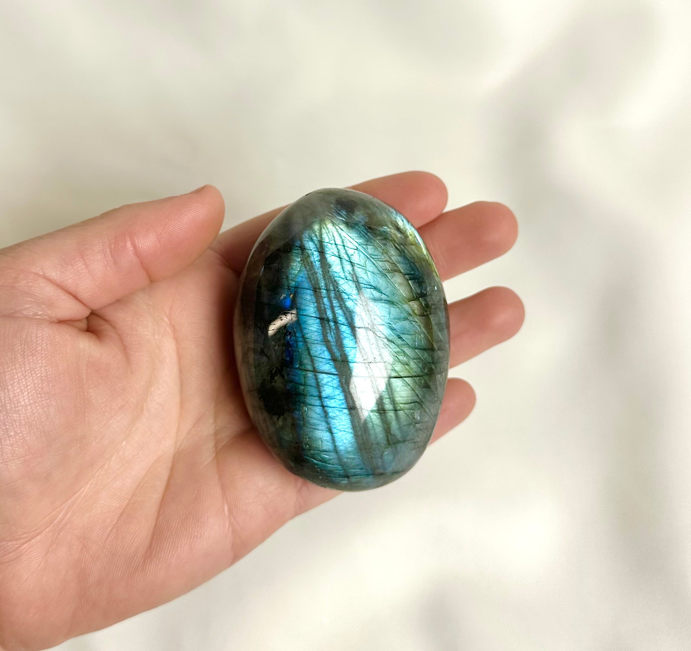 Labradoriet Handsteen