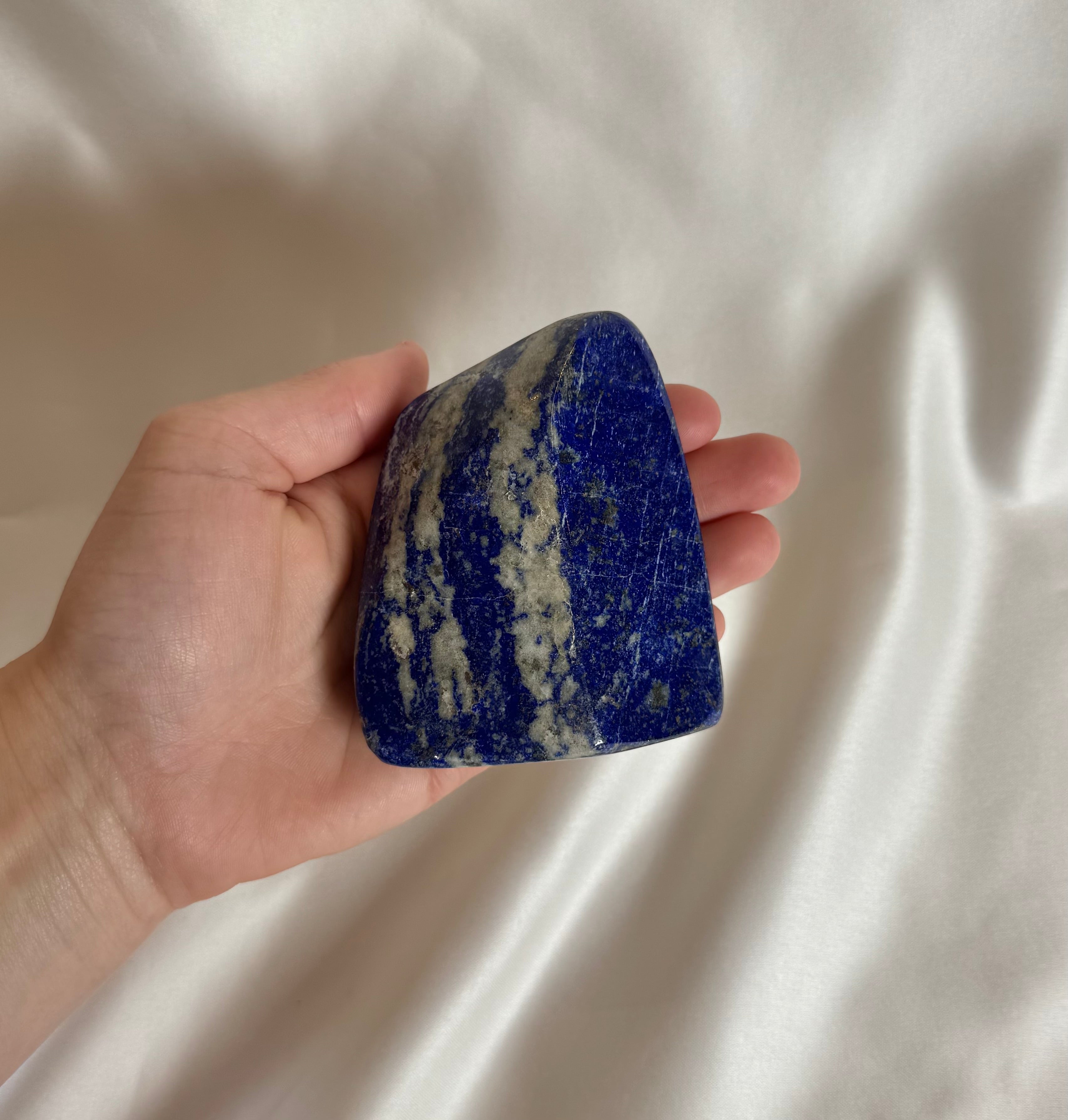 Lapis Lazuli Sculptuur Nr. 439