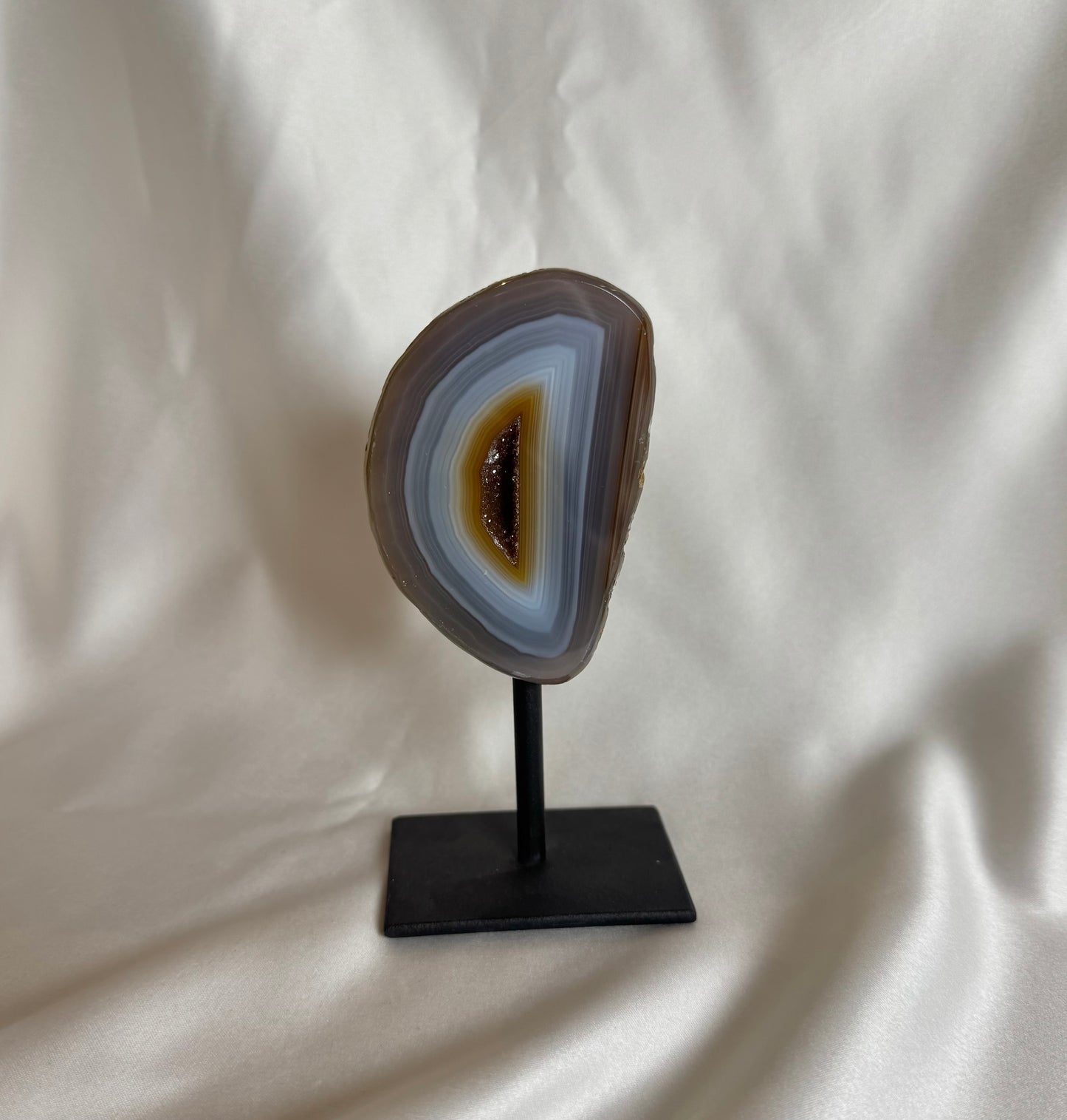 Agaat Geode S Op Standaard Nr. 440