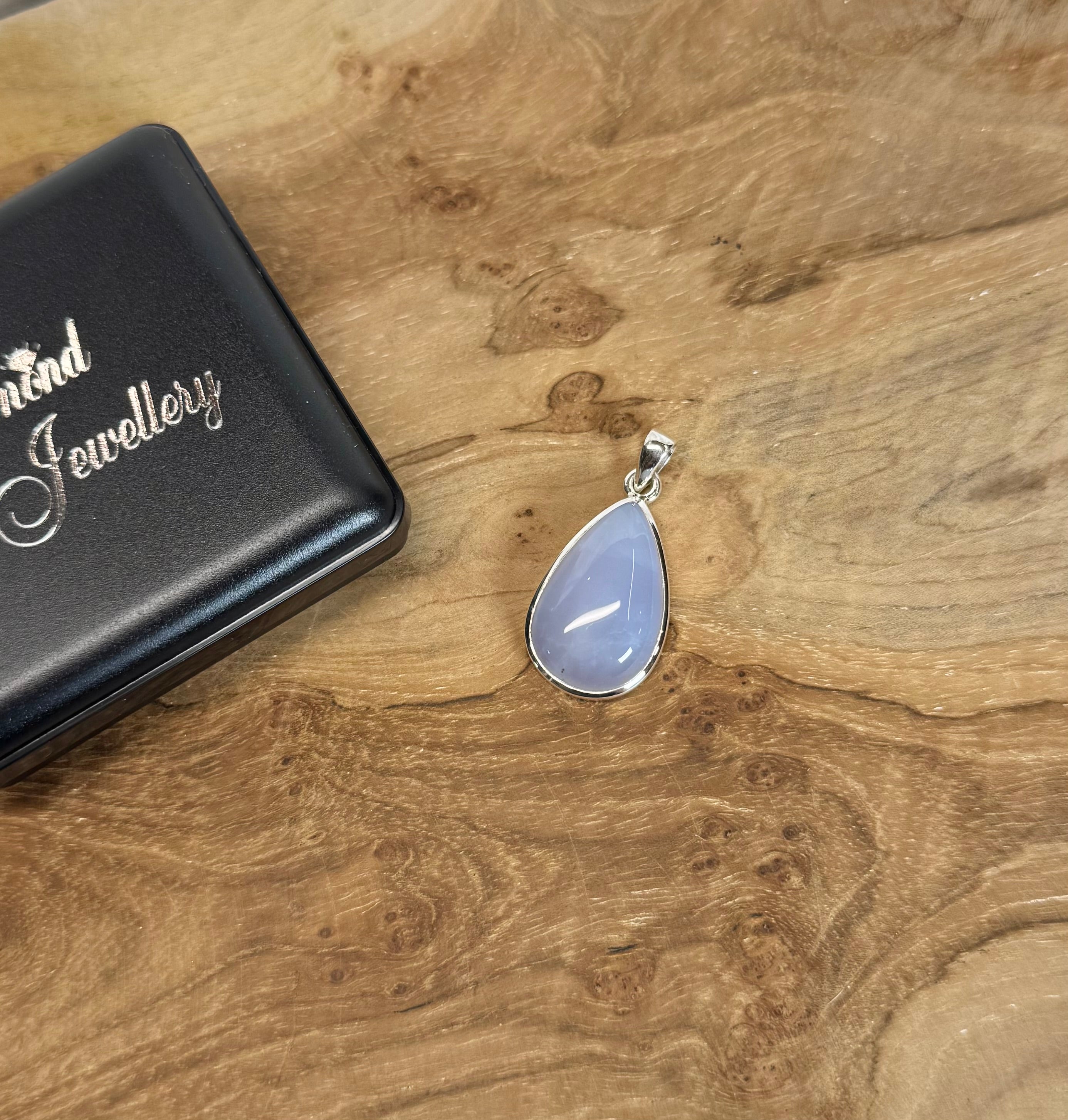 Chalcedoon Hanger 925 Zilver Nr. 23