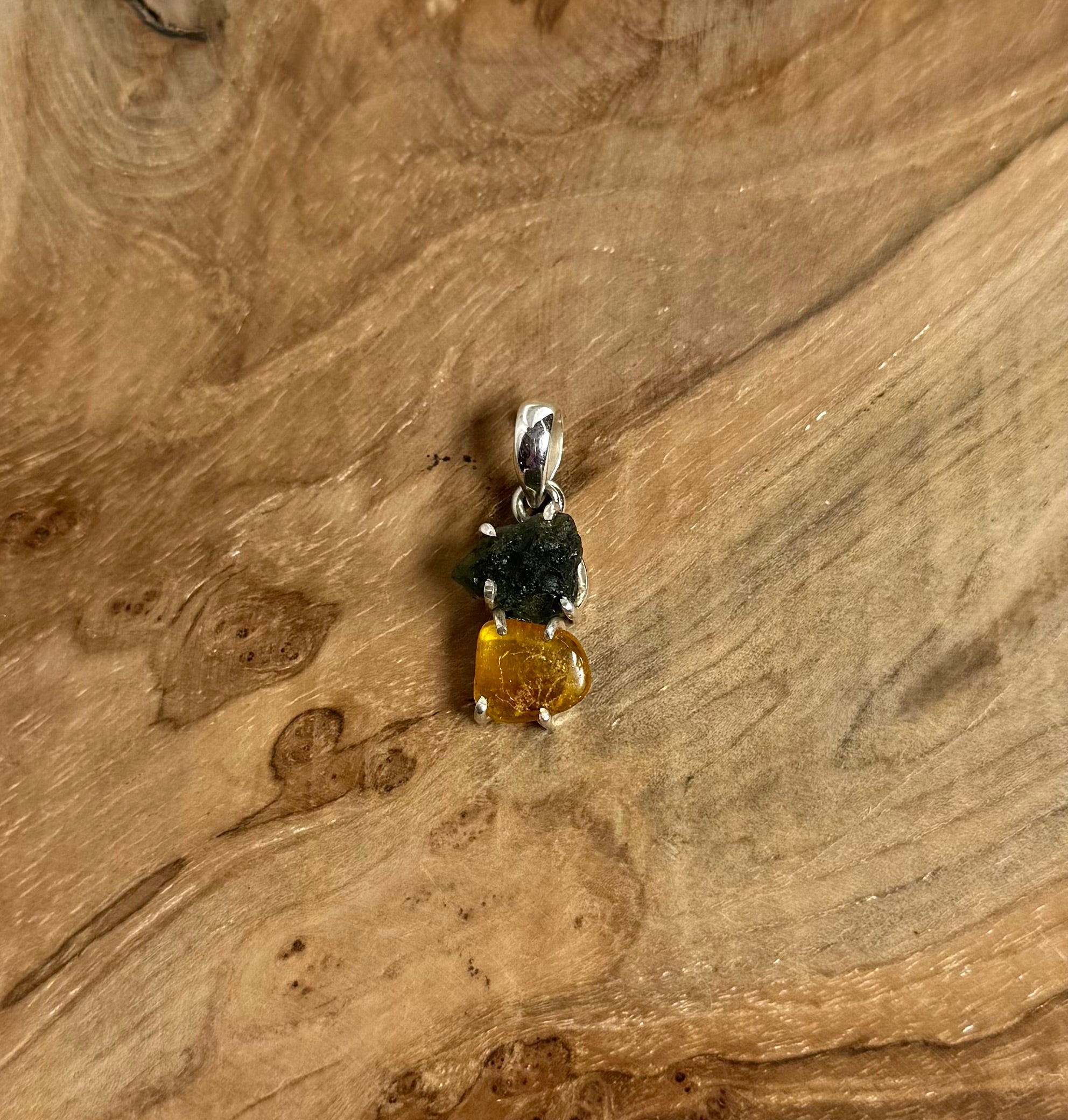 Moldaviet en Amber Hanger 925 Zilver A8