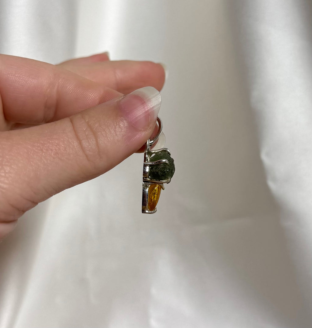 Moldaviet en Amber Hanger 925 Zilver A8