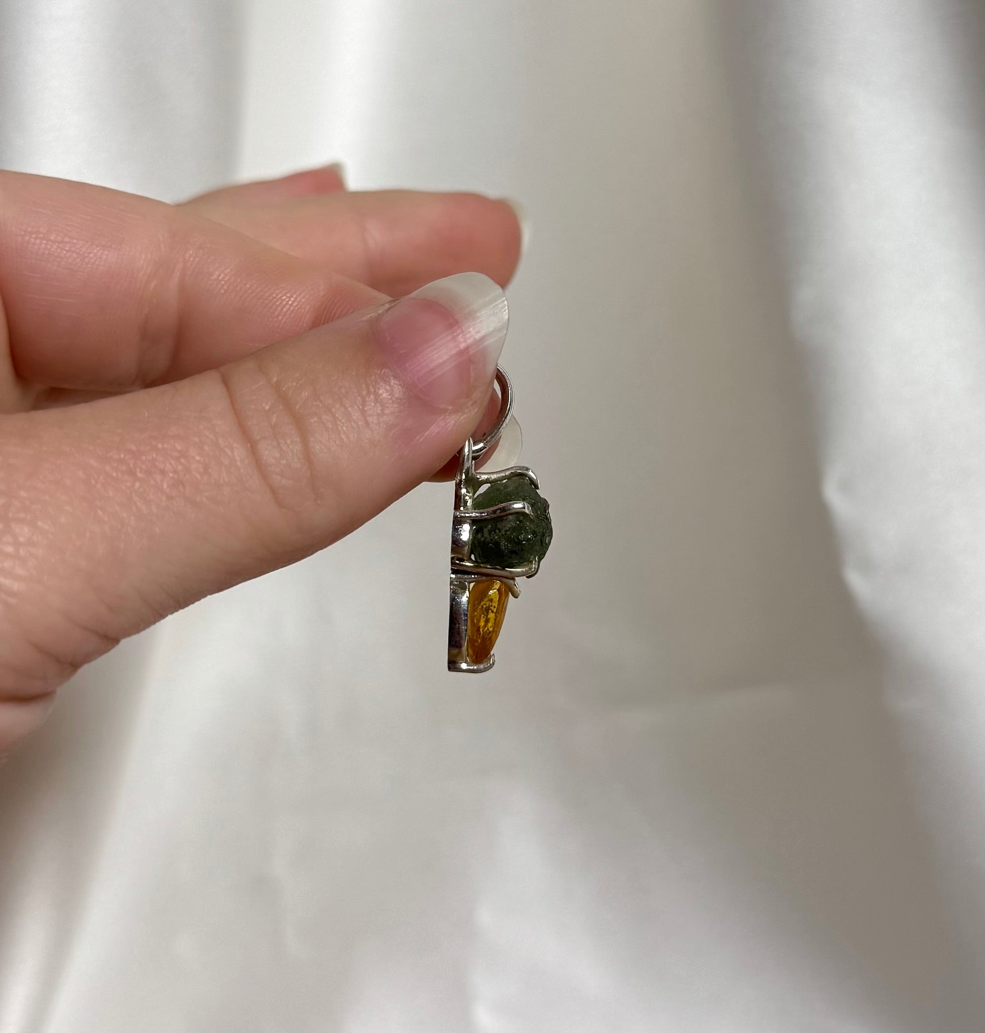 Moldaviet en Amber Hanger 925 Zilver A8