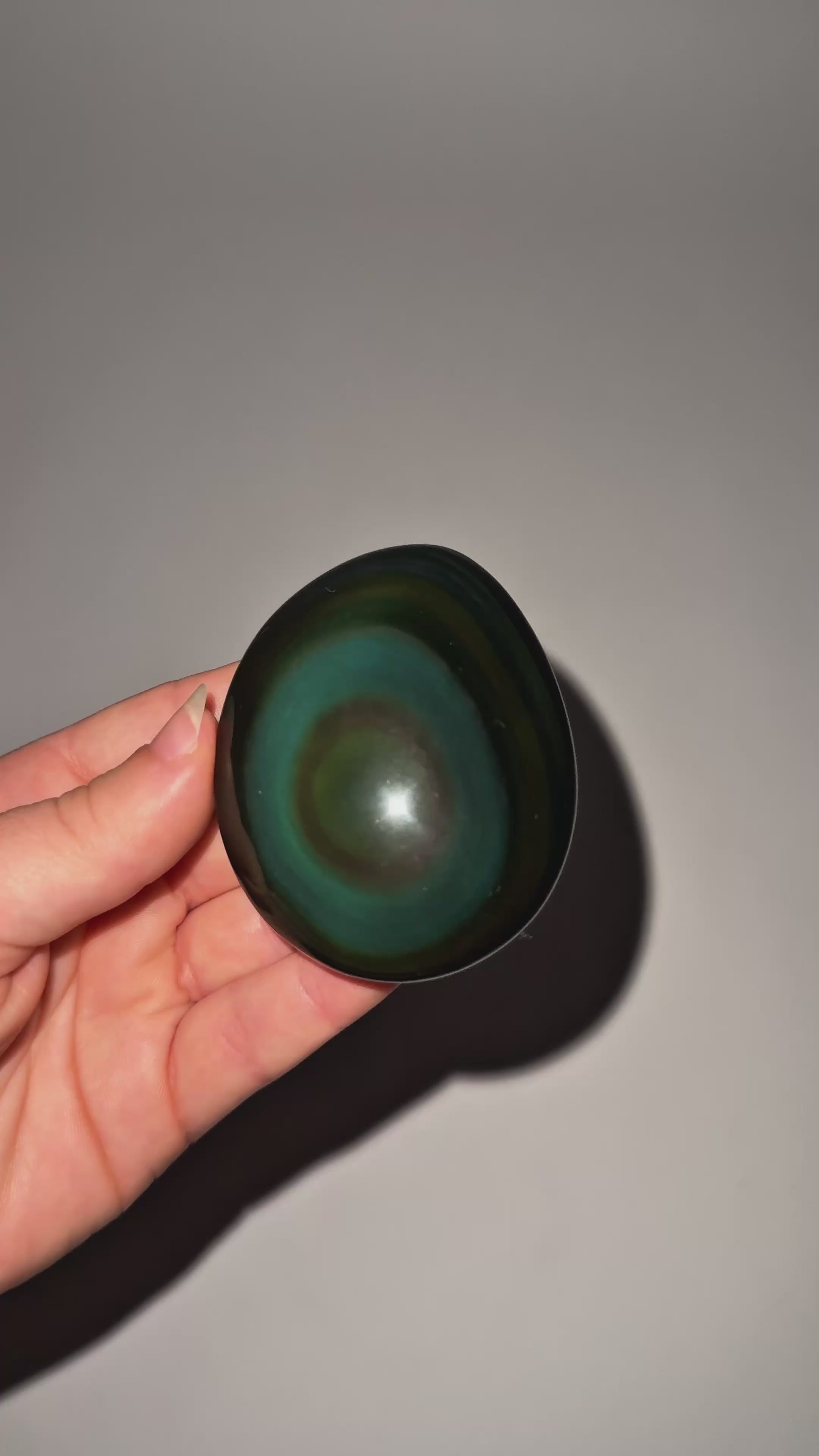 Regenboog Obsidiaan Nr. 569
